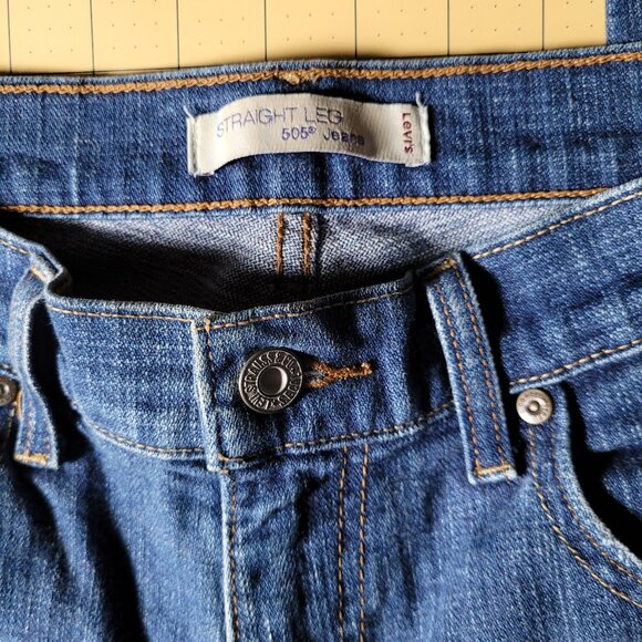 Levi's 505 Straight Leg Jeans Misses Size 8 Long - Picture 2 of 9
